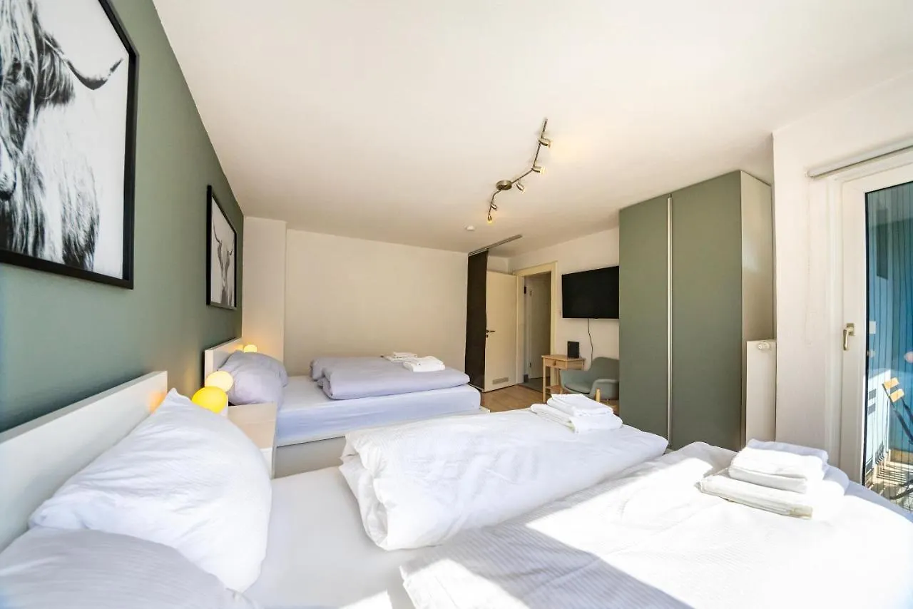 Apartment Mit Balkon Und Festungsblick Wurzburg Germany