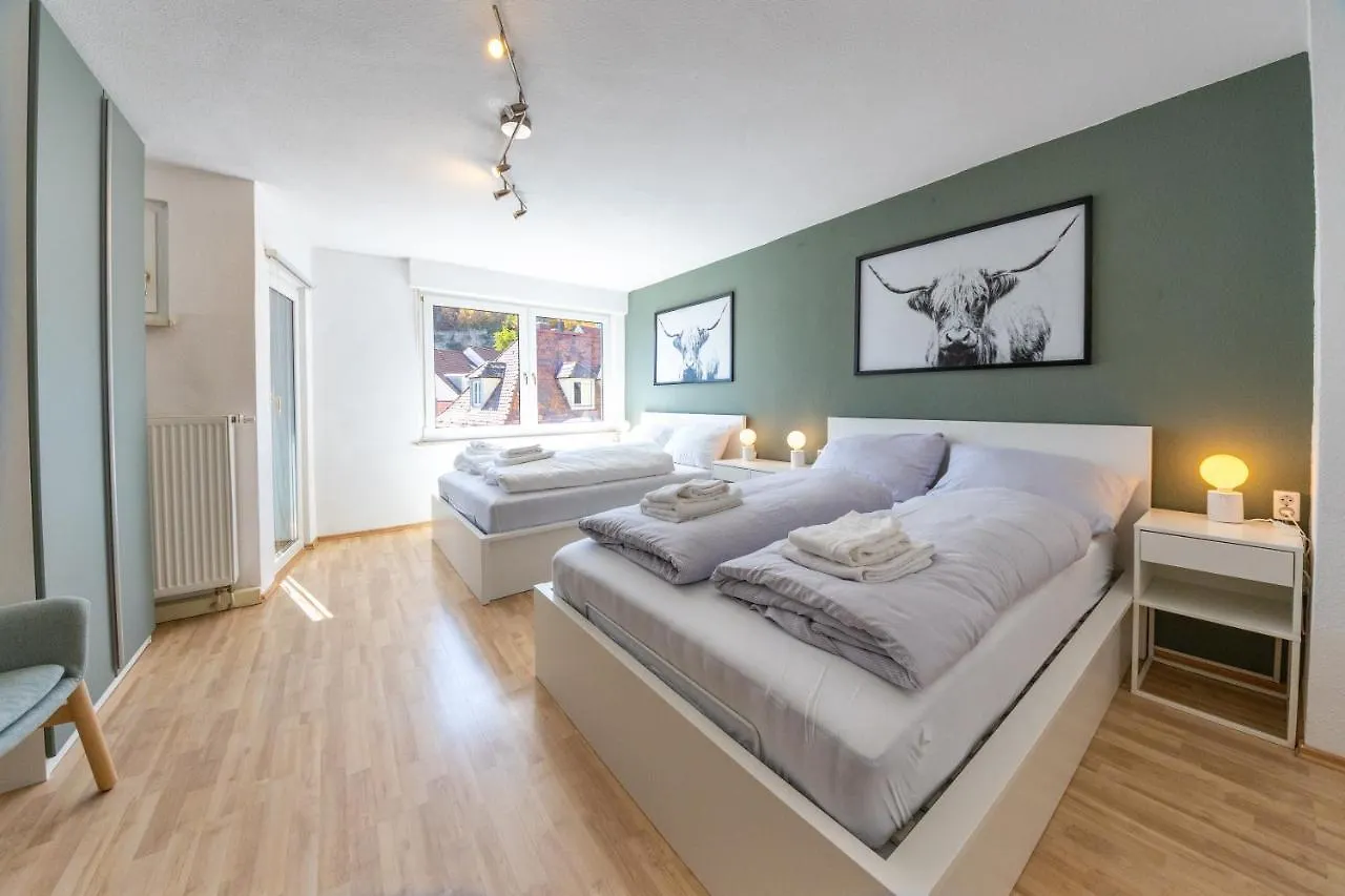 Apartment Mit Balkon Und Festungsblick Wurzburg